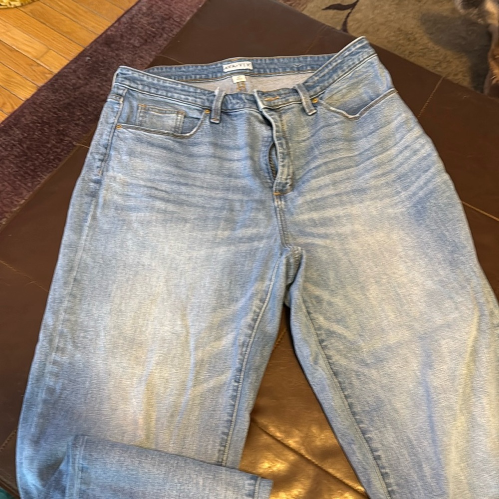 Ava Viv jeans. Worned a few times. Very soft